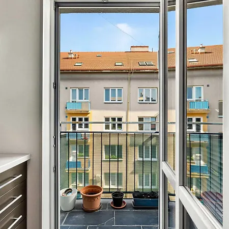 公寓 Homely With Balcony - Ba